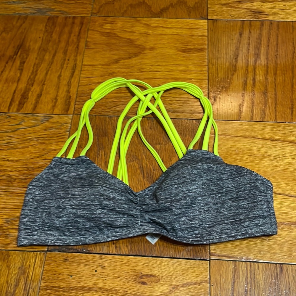 💕💕PINK Victoria’s Secret VS bikini top💕EUC💕💕